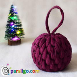 Crochet-Christmas-Ornament-Ball-